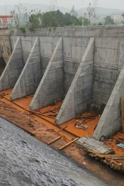 天津塘沽区锚杆式挡土墙